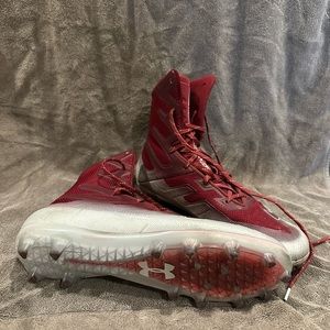 Under Armour Highlight football cleats